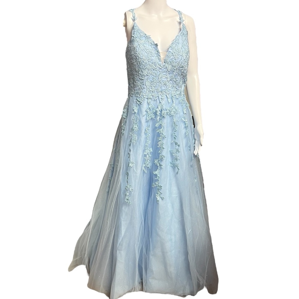 NWOT Wedding Dress Boutique Blue Floral Embroidered Ballgown Prom Dress Sz. 16